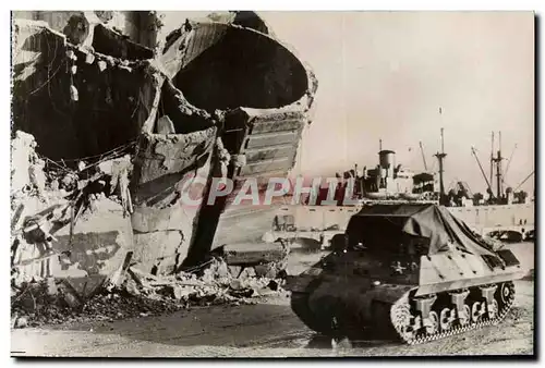 Moderne Karte Militaria De Tunis a Sienne Ce char francais vient de debarquer a Naples et gagne son cantonneme