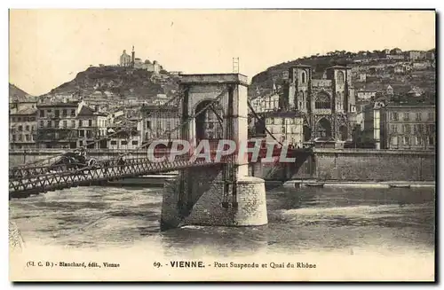 Ansichtskarte AK Pont suspendu et quai du Rhone Vienne