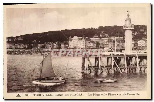 Ansichtskarte AK Phare Trouville Reine des Plages La plage et le phare vus de Deauville Bateau