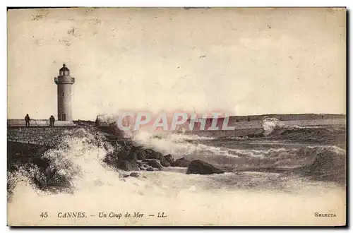 Ansichtskarte AK Cannes Un coup de mer Phare