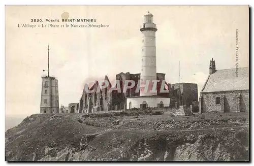 Ansichtskarte AK Phare Saint Mathieu L&#39abbaye Le phare et le nouveau semaphore