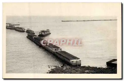 Cartes postales Militaria Arromanches Brise lames du port artificiel