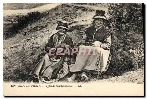 Cartes postales Folklore Auvergne Environs de Vichy Types de Bourbonnaises