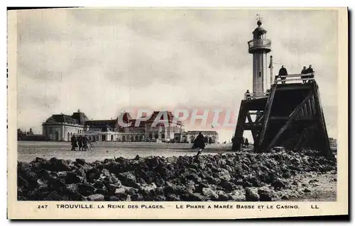 Cartes postales Phare a maree basse et le casino Trouville Reine des plages