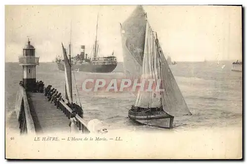 Cartes postales Phare Le Havre L&#39heure de la maree Bateaux