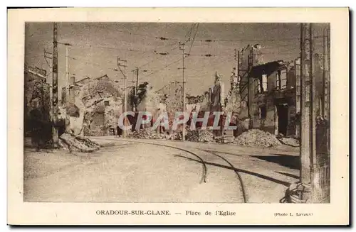 Cartes postales moderne Militaria Oradour sur Glane Place de l&#39Eglise