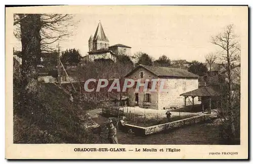 Cartes postales moderne Militaria Oradour sur Glane Le Moulin et l&#39eglise