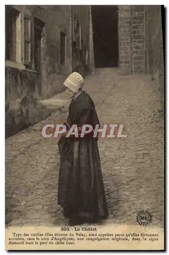 Cartes postales Folklore Le Chalot Type des vieilles filles devotes du Velay