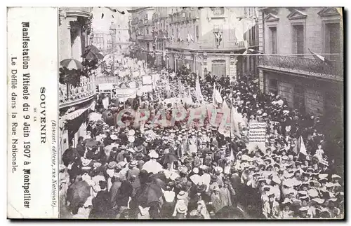 Ansichtskarte AK Vin Vendanges Manifestation agricole du 9 juin 1907 a Montpellier Le defile dans la Rue National