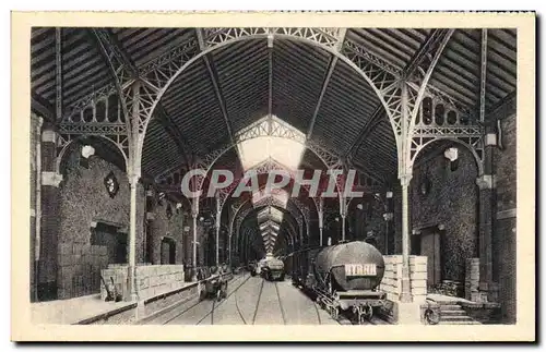 Cartes postales Publicite Chais de Byrrh a Thuir Le grand hall