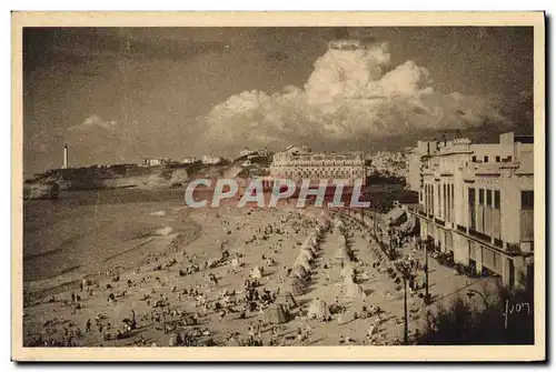 Cartes postales Phare Biarritz La grande plage