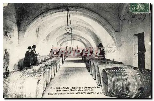 Cartes postales Vin Vendanges Cognac Chateau Francois 1er Ancienne salle des gardes Chai de depart MM Otard Dupu