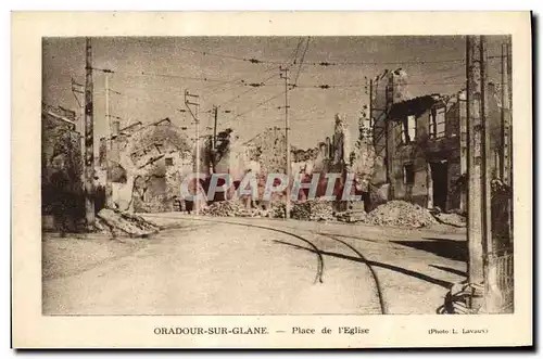 Cartes postales moderne Militaria Oradour sur Glane Place de l&#39Eglise