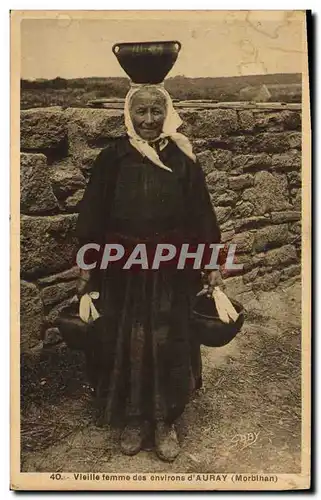 Cartes postales Folklore Vieille femme des environs d&#39Auray