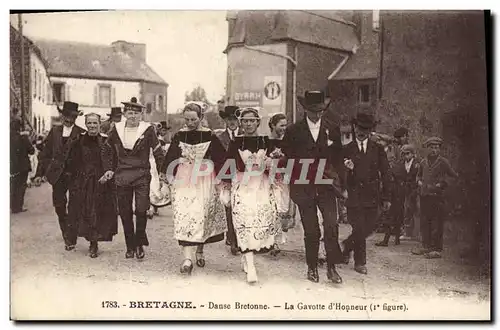 Ansichtskarte AK Folklore Danse bretonne La Gavotte d&#39honneur