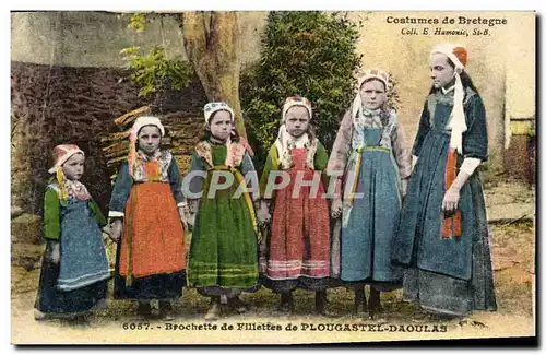 Ansichtskarte AK Folklore Brochette de fillettes de Plougastel Daoulas