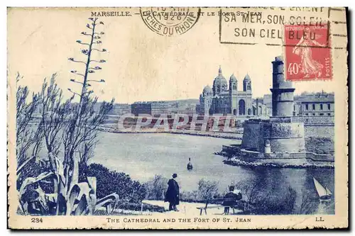 Cartes postales Phare Marseille La cathedrale et le Fort St Jean