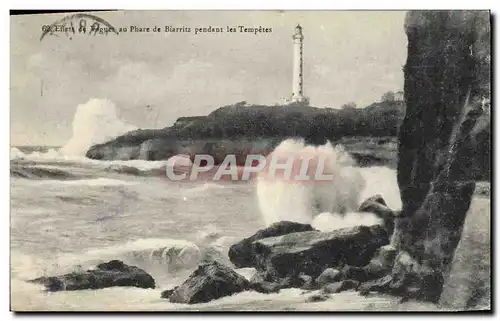 Cartes postales Phare Effet de vagues de Biarritz pendant les tempetes