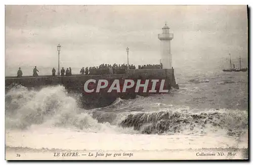 Ansichtskarte AK Phare Le Havre La jetee par gros temps