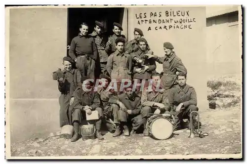 CARTE PHOTO Militaria Les pas bileux attendant la quille a Carpiagne