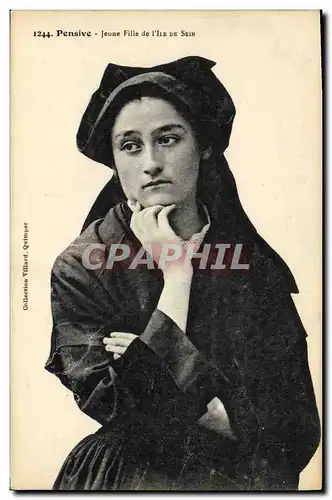 Cartes postales Folklore Pensive Jeune fille de L&#39Ile de Sein