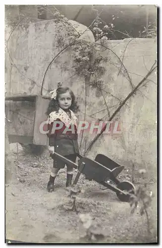 Cartes postales Brouette Enfant