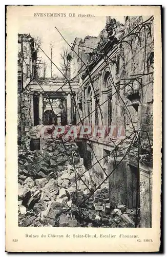 Ansichtskarte AK Militaria Evenements de 1871 Ruines du chateau de Saint Cloud Escalier d&#39honneur