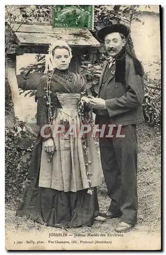 Ansichtskarte AK Folklore Josselin Jeunes maries des environs Mariage