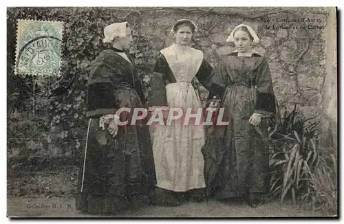 Ansichtskarte AK Folklore Costumes d&#39Auray de Lorient et de Carnac