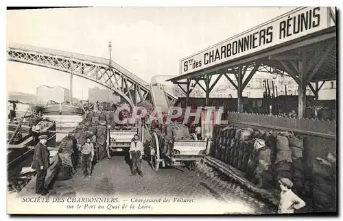 Cartes postales Mine Mines Societe des Charbonniers Chargement des voitures sur le port du Quai de la Loire TOP