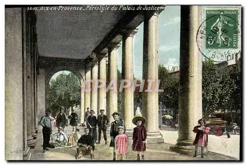 Ansichtskarte AK Aix en Provence Peristyle du Palais de Justice Enfants