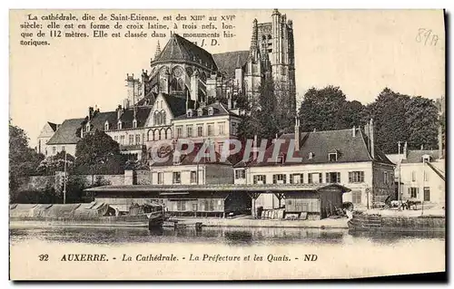 Cartes postales Prefecture et les Quais La cathedrale Auxerre