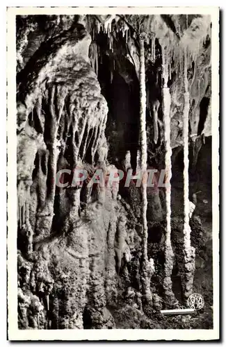 Cartes postales Grotte Grottes Aven d&#39Orgnac Ardeche La barriere de colonettes Salle Glory