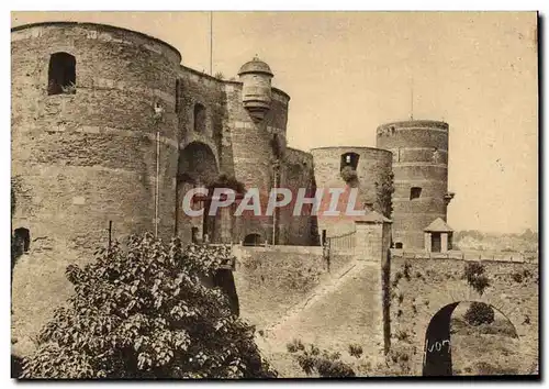 Cartes postales Angers L&#39entree du Chateau