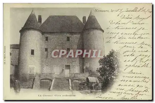 Cartes postales Chateau Cour interieure Nemours