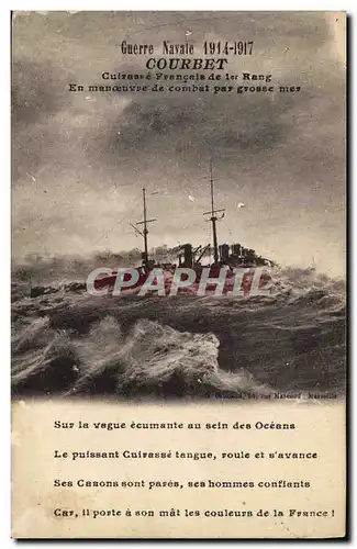 Cartes postales Bateau de Guerre Courbet Cuirasse Francais de 1er rang en manoeuvre de combat par grosse mer