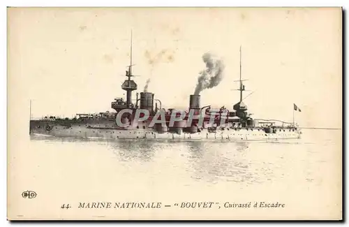 Cartes postales Bateau de Guerre Bouvet Cuirasse d'escadre