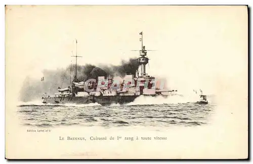 Cartes postales Bateau de Guerre Le Brennus Cuirasse de 1er rang a toute vitesse