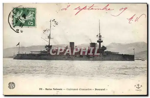 Cartes postales Bateau de Guerre Bouvet Cuirasse d&#39escadre