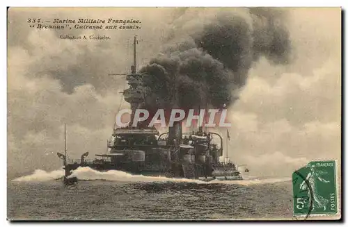 Cartes postales Bateau de Guerre Brennus Cuirasse aux essais