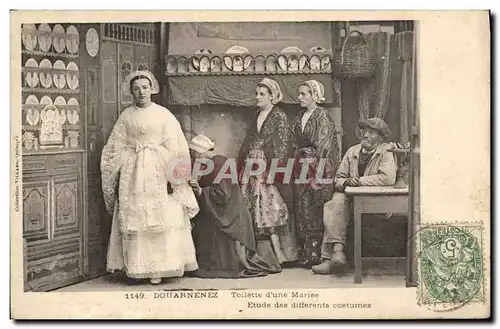 Cartes postales Folklore Douarnenez Toilette d&#39une mariee