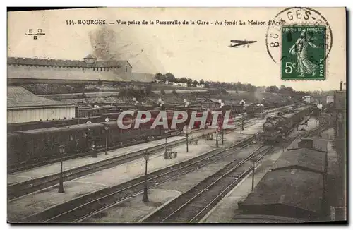 Ansichtskarte AK Palais de Justice Bourges Vue prise de la passerelle de la gare Au fond La maison d&#39arret Tra
