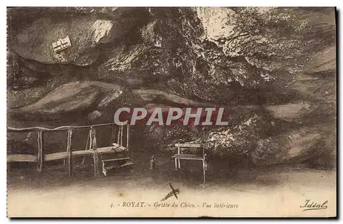 Cartes postales Grotte Grottes Royat Grotte du chien Vue interieure