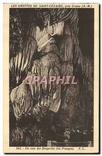 Cartes postales Grotte Grottes de Saint Cezaire pres Grasse un coin des draperies Les Franges