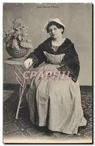 Cartes postales Folklore Jeune femme d'Auray