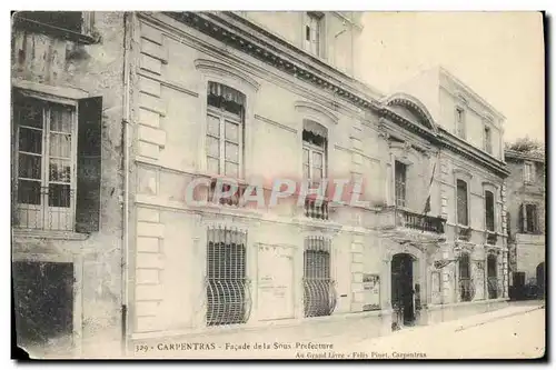 Cartes postales Carpentras Facade de la Sous Prefecture