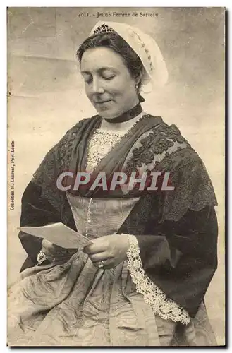 Cartes postales Folklore Jeune femme de Sarzeau