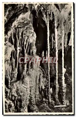 Cartes postales Grotte Grottes Aven d'Orgnac La barriere de colonettes Salle Glory