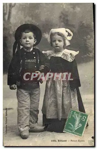 Cartes postales Folklore Elliant Futurs epoux Enfants