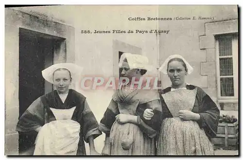 Cartes postales Folklore Jeunes filles du pays d'Auray